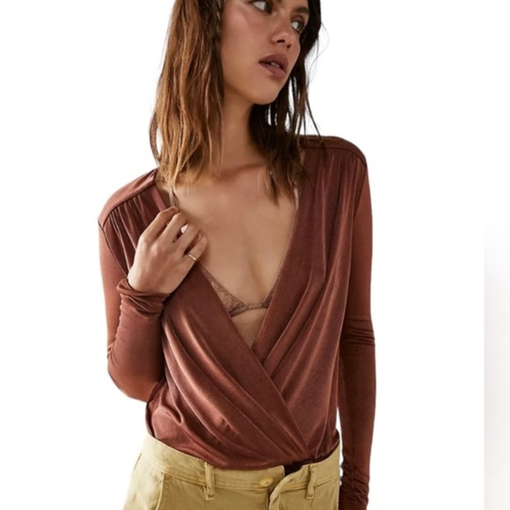 Intimately NWT Free People Turnt Thong Bodysuit Medium Crossover V-Neck sz XS